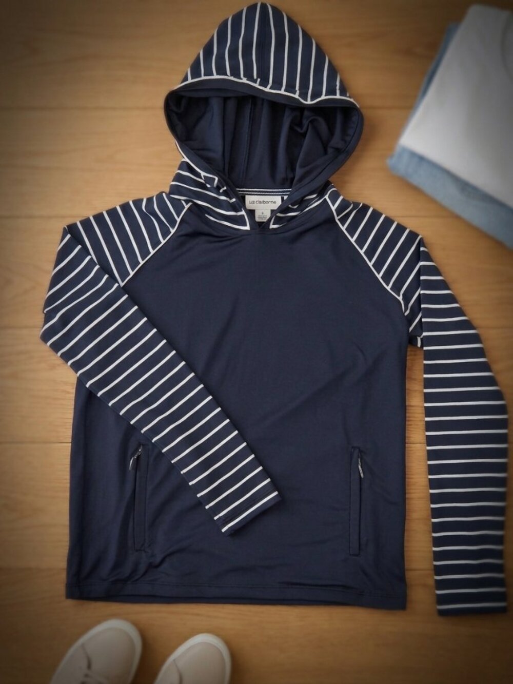 Liz Claiborne Black Striped Active Pullover Hoodie Zip Pockets Woman Small